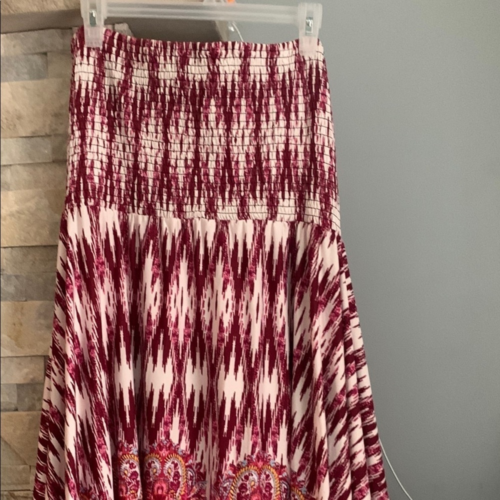 Magic Red Patterned dress - Picture 8 of 9